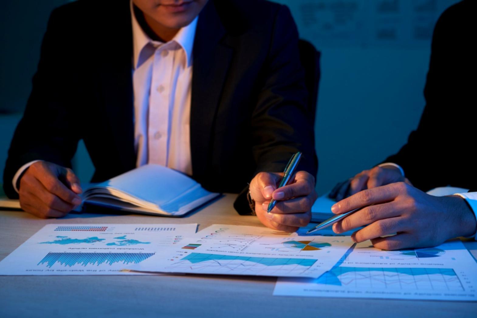 Établissement d'objectifs financiers réalistes